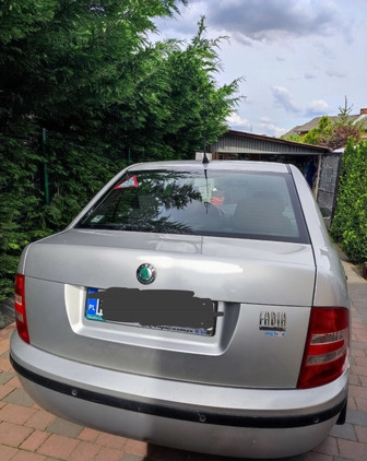 Skoda Fabia cena 9600 przebieg: 142000, rok produkcji 2007 z Śrem małe 29
